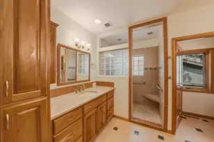 637 NW Silver Buckle Rd, Bend, OR 97703 - Photo 30
