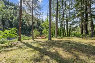 3300 W Evans Creek Rd, Rogue River, OR 97537 - Photo 18