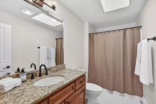 4573 Wolf Run Dr, Medford, OR 97504 - Photo 30