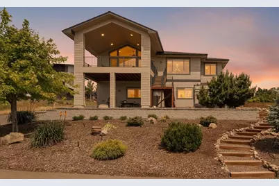3250 Annapolis Drive, Medford, OR 97504 - Photo 2