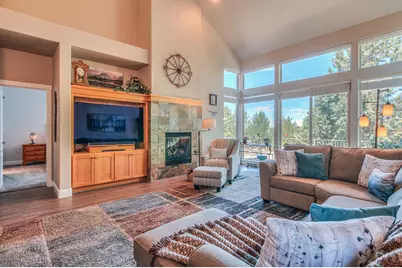 10737 Village Loop, Redmond, OR 97756 - Photo 12