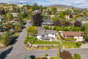 727 Hillside Ave, Klamath Falls, OR 97601 - Photo 92