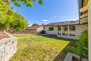 727 Hillside Ave, Klamath Falls, OR 97601 - Photo 76