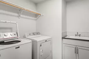 694 N Reed St, Sisters, OR 97759 - Photo 36
