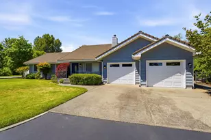 992 Auby Way, Grants Pass, OR 97527 - Photo 8