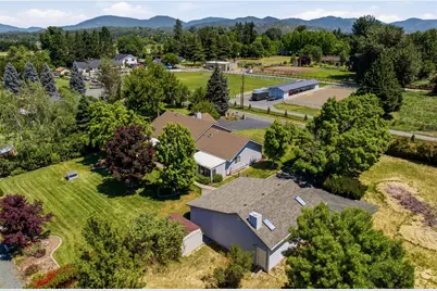 992 Auby Way, Grants Pass, OR 97527 - Photo 36