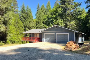 252 Hamilton Heights Ln, Glendale, OR 97442 - Photo 6