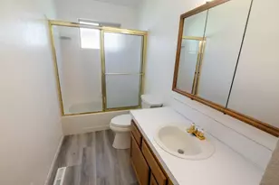 9871 Old Wagon Rd, Klamath Falls, OR 97601 - Photo 26