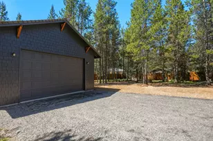 55827 Wood Duck Dr, Bend, OR 97707 - Photo 42