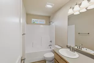 1037 SE Briannas Way, Grants Pass, OR 97527 - Photo 20