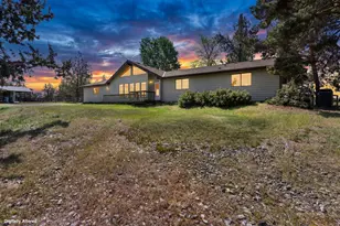 4050 SW Highland Ave, Redmond, OR 97756 - Photo 30