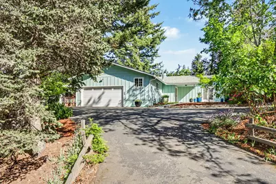 880 S Oregon Street, Jacksonville, OR 97530 - Photo 38
