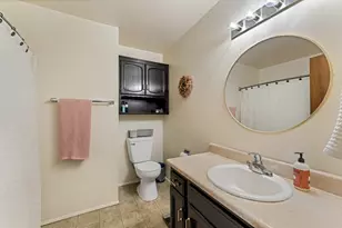 210 Sky Crest Dr, Grants Pass, OR 97527 - Photo 12