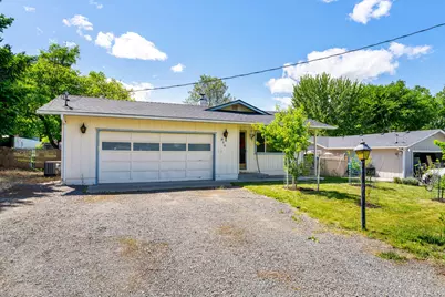 210 Sky Crest Drive, Grants Pass, OR 97527 - Photo 22
