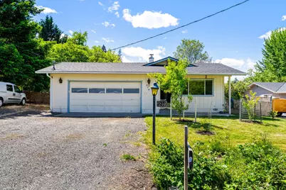 210 Sky Crest Drive, Grants Pass, OR 97527 - Photo 1