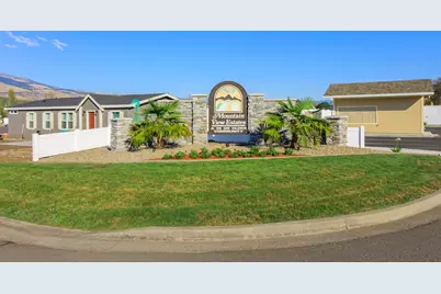 333 Mountain View Drive #28, Talent, OR 97540 - Photo 38