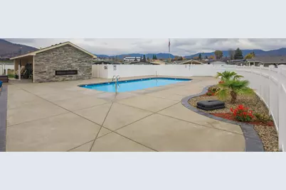 333 Mountain View Drive #28, Talent, OR 97540 - Photo 32