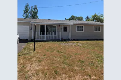 1035 Applewood Street, Klamath Falls, OR 97603 - Photo 2