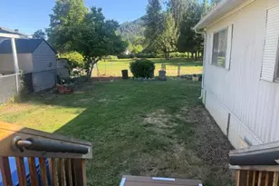 315 W Evans Creek Rd, Rogue River, OR 97537 - Photo 24