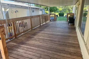 315 W Evans Creek Rd, Rogue River, OR 97537 - Photo 2