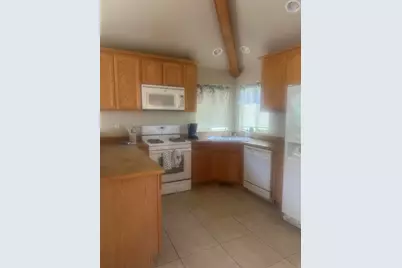 4815 Falcon Drive, Klamath Falls, OR 97601 - Photo 4