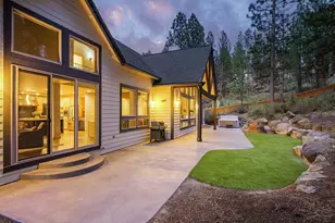 2023 NW Shiraz Ct, Bend, OR 97703 - Photo 4