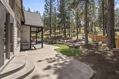 2023 NW Shiraz Court, Bend, OR 97703 - Photo 64