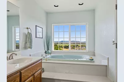 2220 Kimberly Drive, Klamath Falls, OR 97603 - Photo 22