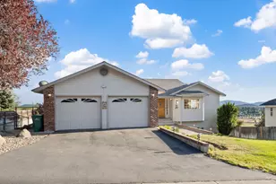 2220 Kimberly Dr, Klamath Falls, OR 97603 - Photo 38