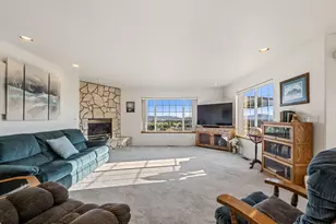 2220 Kimberly Dr, Klamath Falls, OR 97603 - Photo 8