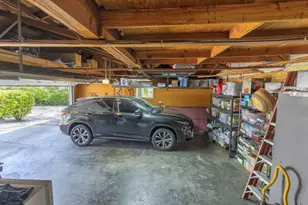 930 NE Wesley Ln, Grants Pass, OR 97526 - Photo 32