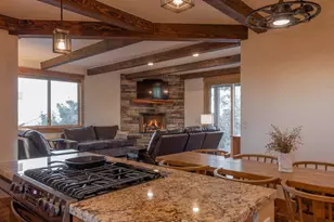 61465 White Peaks Ct, Bend, OR 97702 - Photo 104