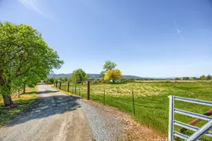 3600 Madrona Ln, Medford, OR 97501 - Photo 82