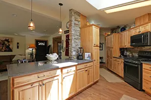 150 Castaline Pl, Shady Cove, OR 97539 - Photo 16