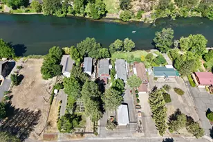 150 Castaline Pl, Shady Cove, OR 97539 - Photo 68