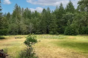 42256 Hwy 62, Prospect, OR 97536 - Photo 32
