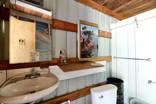 42256 Hwy 62, Prospect, OR 97536 - Photo 22