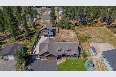 55442 Heierman Drive, Bend, OR 97707 - Photo 2