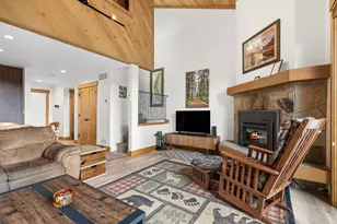 12900 Hawks Beard, Black Butte Ranch, OR 97759 - Photo 16