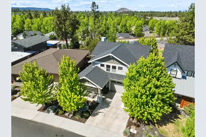20648 SE Cougar Peak Drive, Bend, OR 97702 - Photo 2
