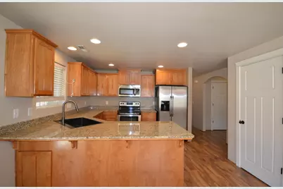 3512 Avenue H, White City, OR 97503 - Photo 10
