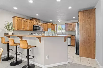 1630 Medart Lane, Grants Pass, OR 97527 - Photo 10