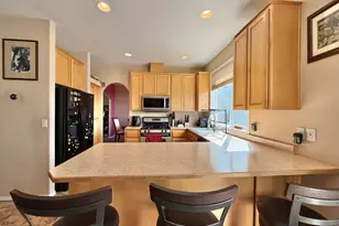 5118 Cherry Blossom Ln, Klamath Falls, OR 97601 - Photo 4