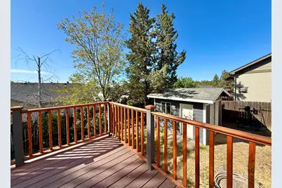 5118 Cherry Blossom Lane, Klamath Falls, OR 97601 - Photo 16