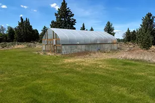 62705 Hamby Rd, Bend, OR 97701 - Photo 36