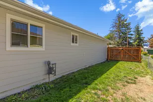 947 Alandale St, Klamath Falls, OR 97603 - Photo 44