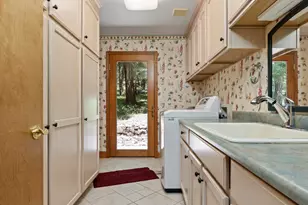 1562 Sleepy Hollow Loop, Grants Pass, OR 97527 - Photo 30