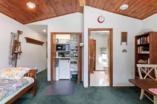 1562 Sleepy Hollow Loop, Grants Pass, OR 97527 - Photo 36