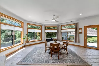 1562 Sleepy Hollow Loop, Grants Pass, OR 97527 - Photo 12