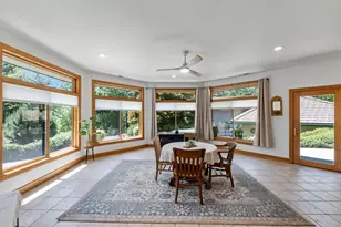 1562 Sleepy Hollow Loop, Grants Pass, OR 97527 - Photo 12
